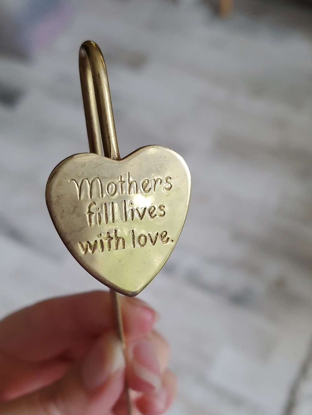 Vintage Heart-Shaped Mother's Love Charm Book Mark